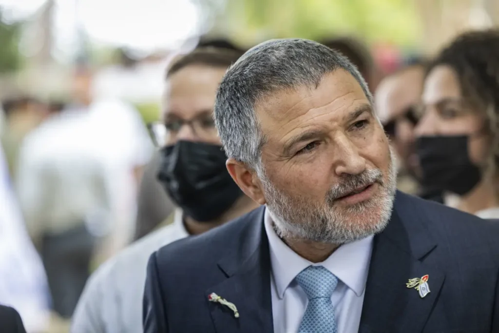 Image from Maariv